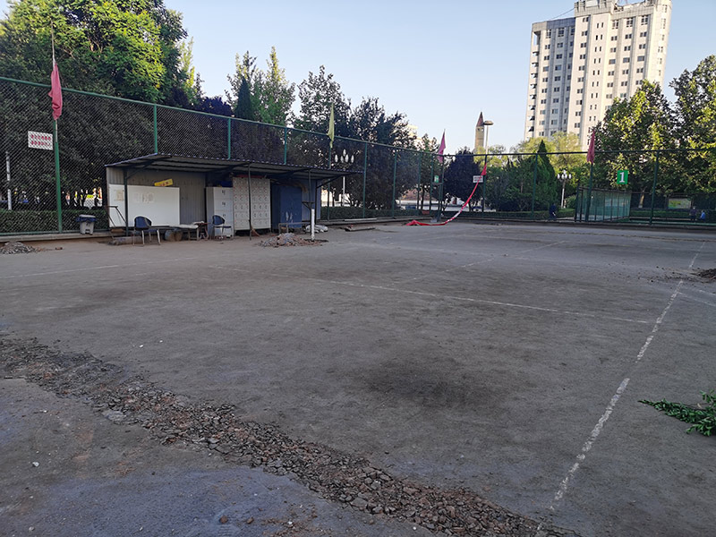 陽泉城市公園網(wǎng)球場施工進行時